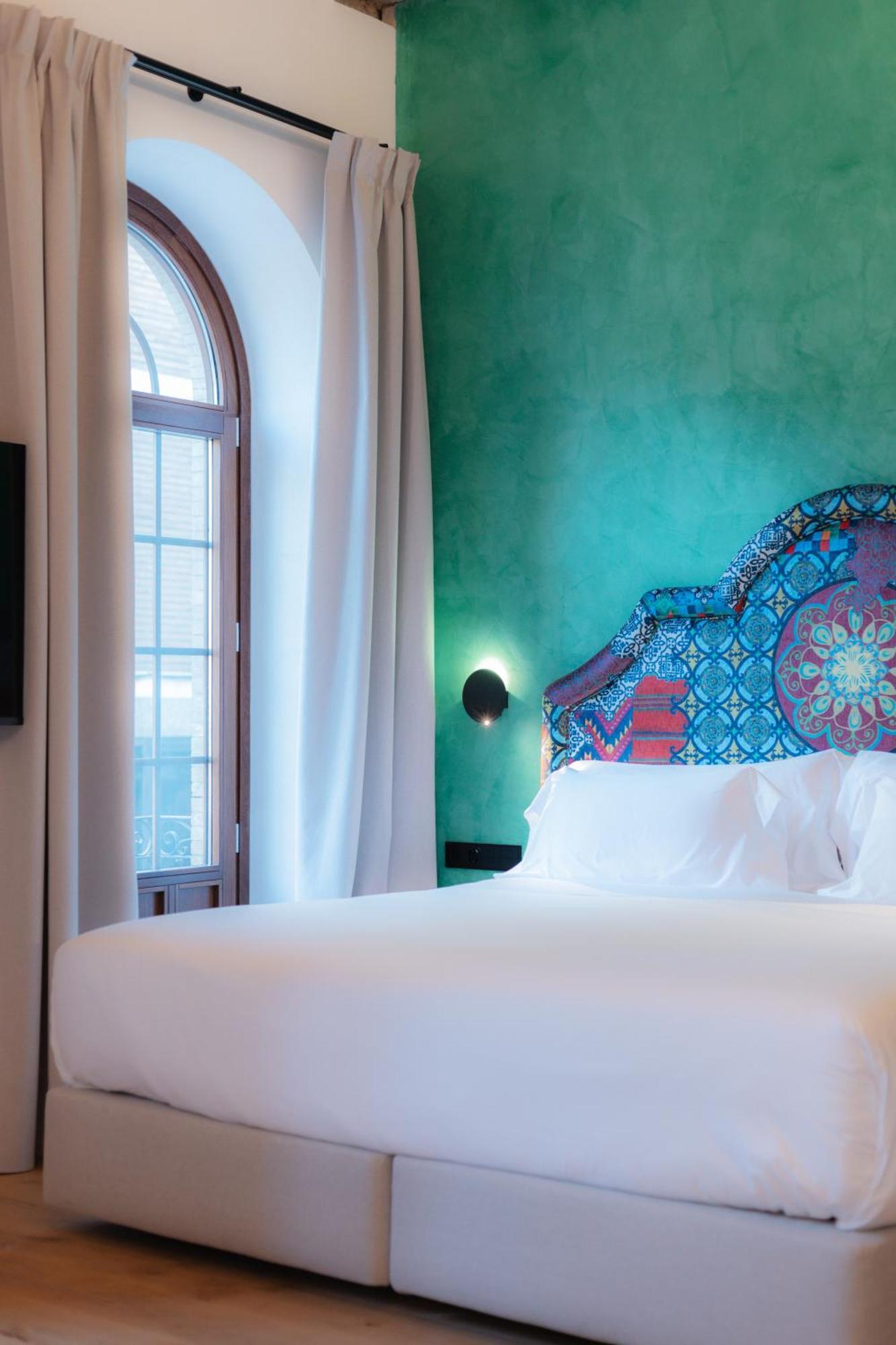 Cavalta Boutique Hotel - Small Luxuy Hotels Sevilla Buitenkant foto